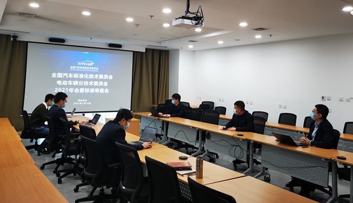 集體合影.jpg 集體合影.jpg