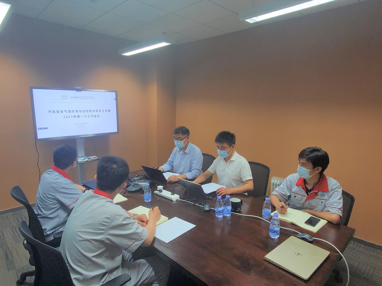 現(xiàn)場(chǎng)照片.jpg 現(xiàn)場(chǎng)照片.jpg