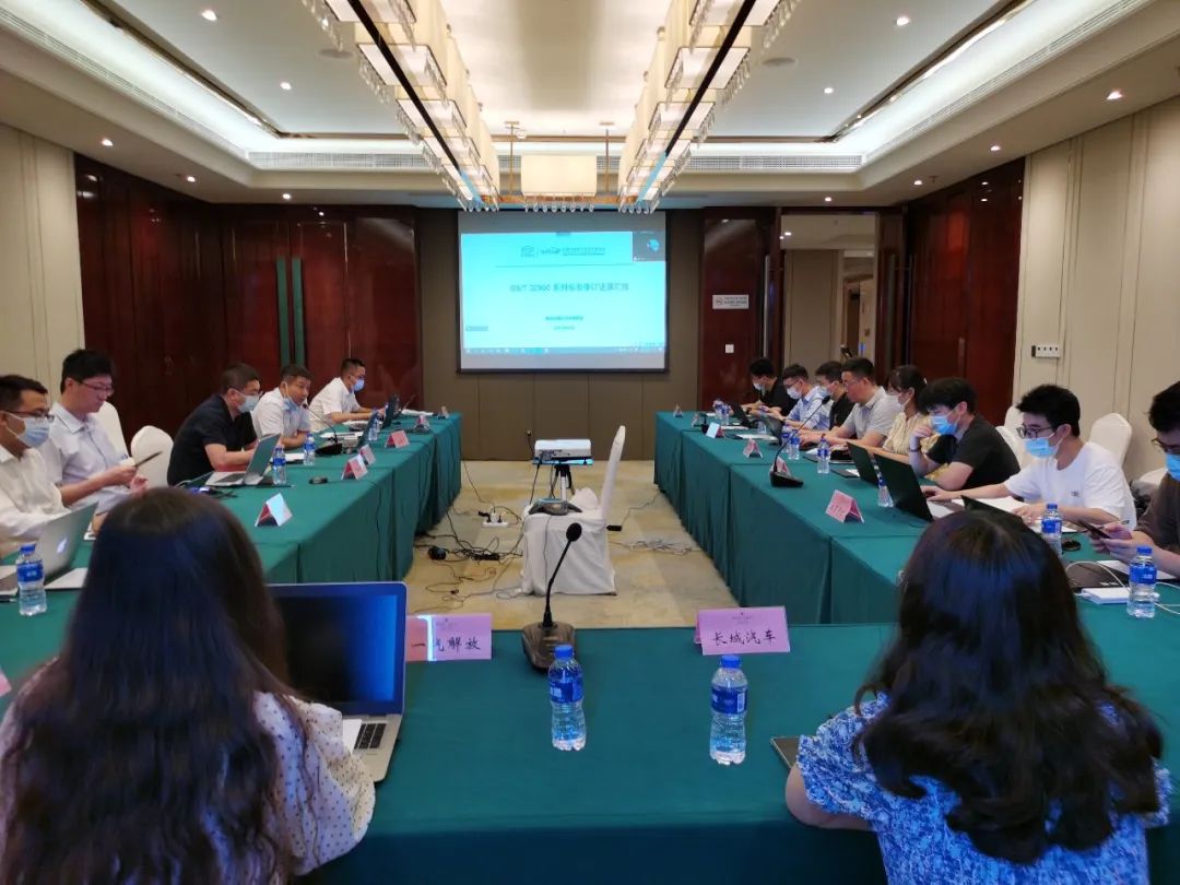 4f4a385ab9f30db265c02019546f1995.jpg 4f4a385ab9f30db265c02019546f1995.jpg